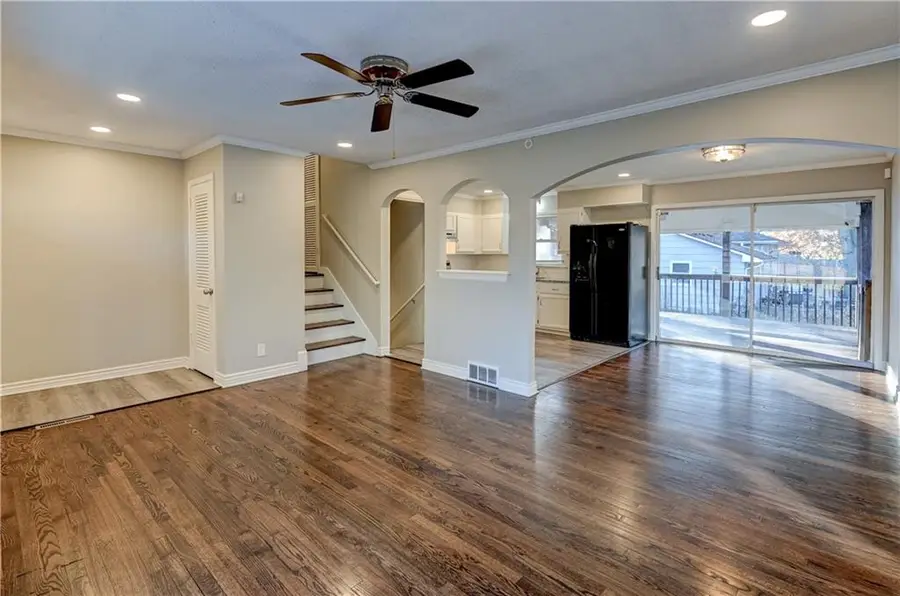 9916 Blue Ridge Boulevard, Kansas City, MO 64134 - Image #3