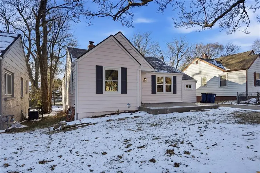 1321 E 76th Street, Kansas City, MO 64131 - Image #3