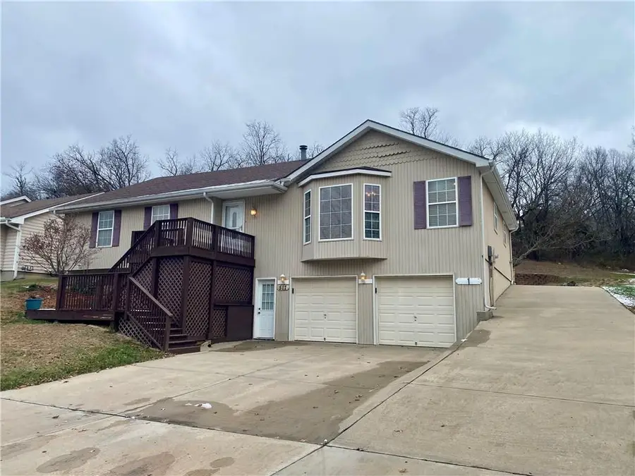 517 Kindred Drive, Smithville, MO 64089 - Image #2