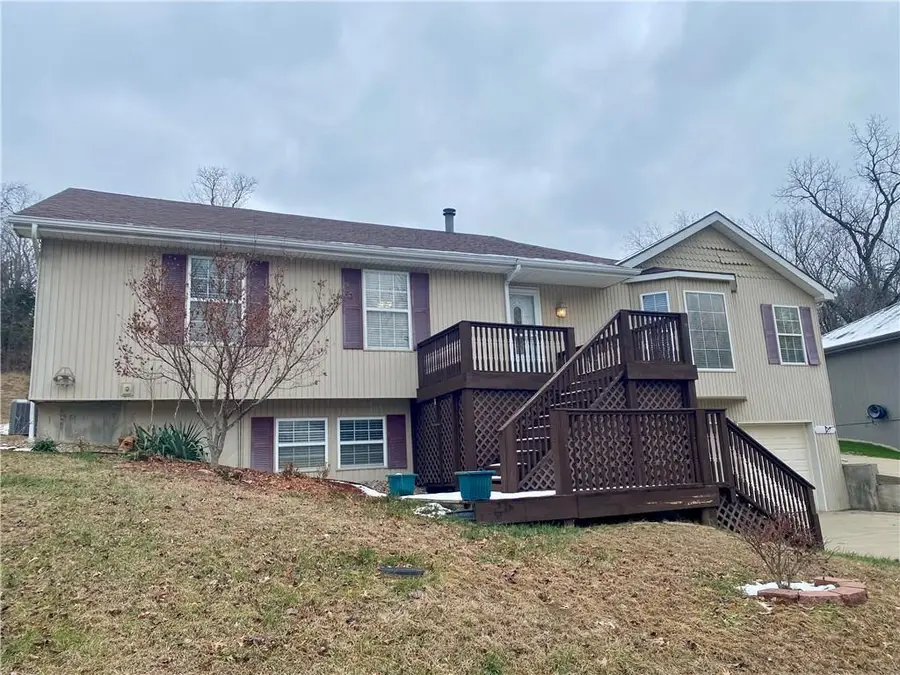 517 Kindred Drive, Smithville, MO 64089 - Image #3