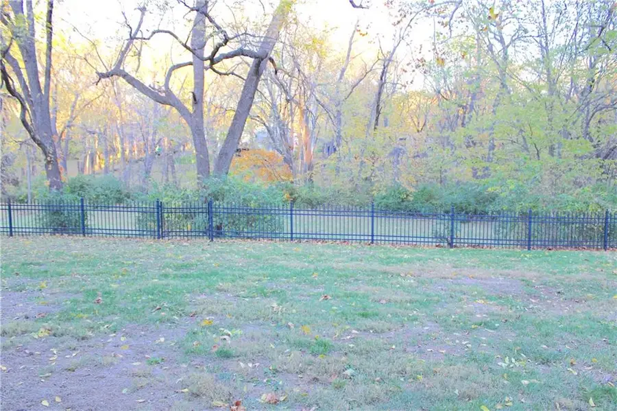 1128 NE 97th Place, Kansas City, MO 64155 - Image #3