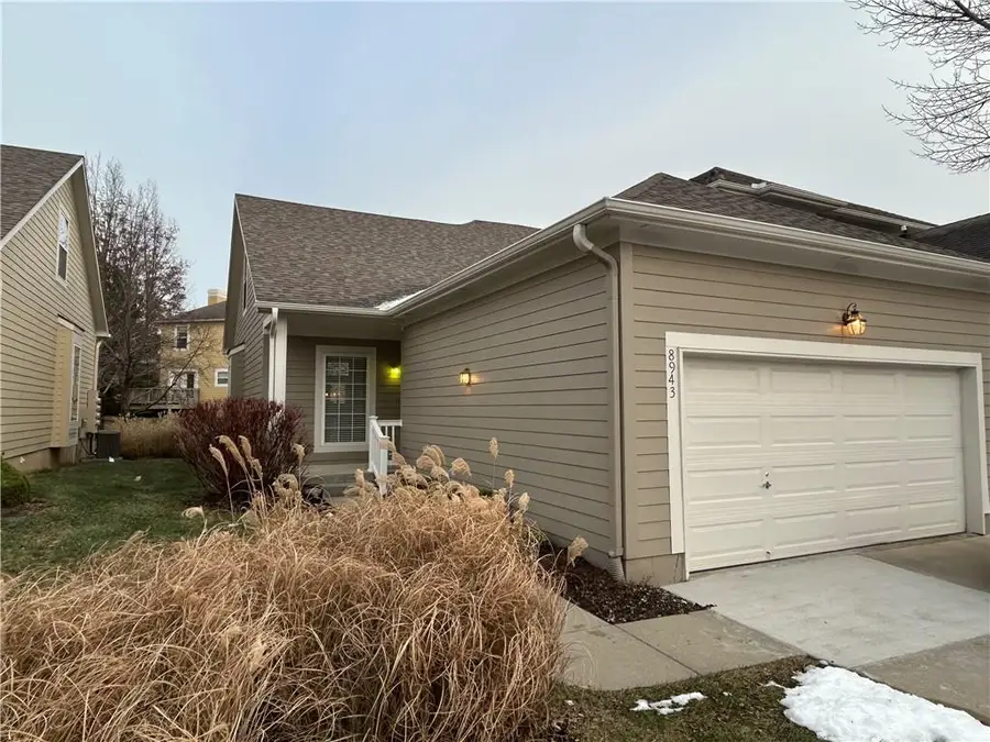 8943 Boehm Drive, Lenexa, KS 66219 - Image #2
