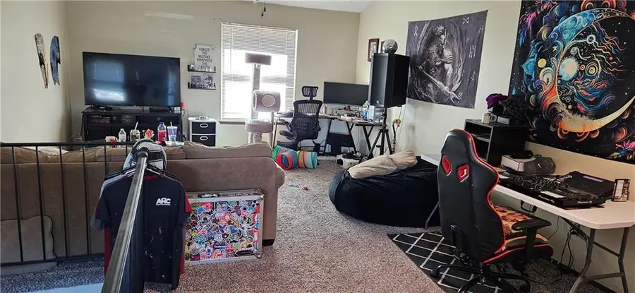 6134 E 127th Street, Grandview, MO 64030 - Image #2