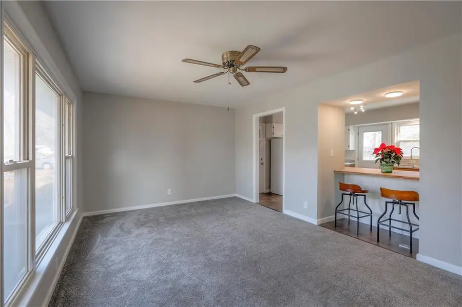 8911 E 74th Street, Raytown, MO 64133 - Image #3