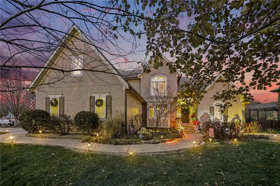 15206 W 164th Terrace, Olathe, KS 66062 - Image #2