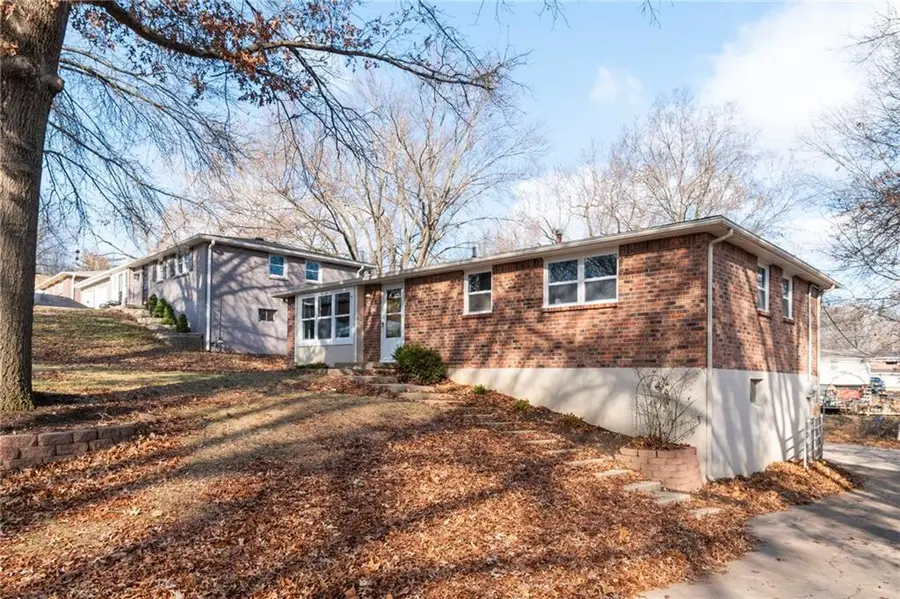 4402 NW 50th Street, Kansas City, MO 64151 - Image #3