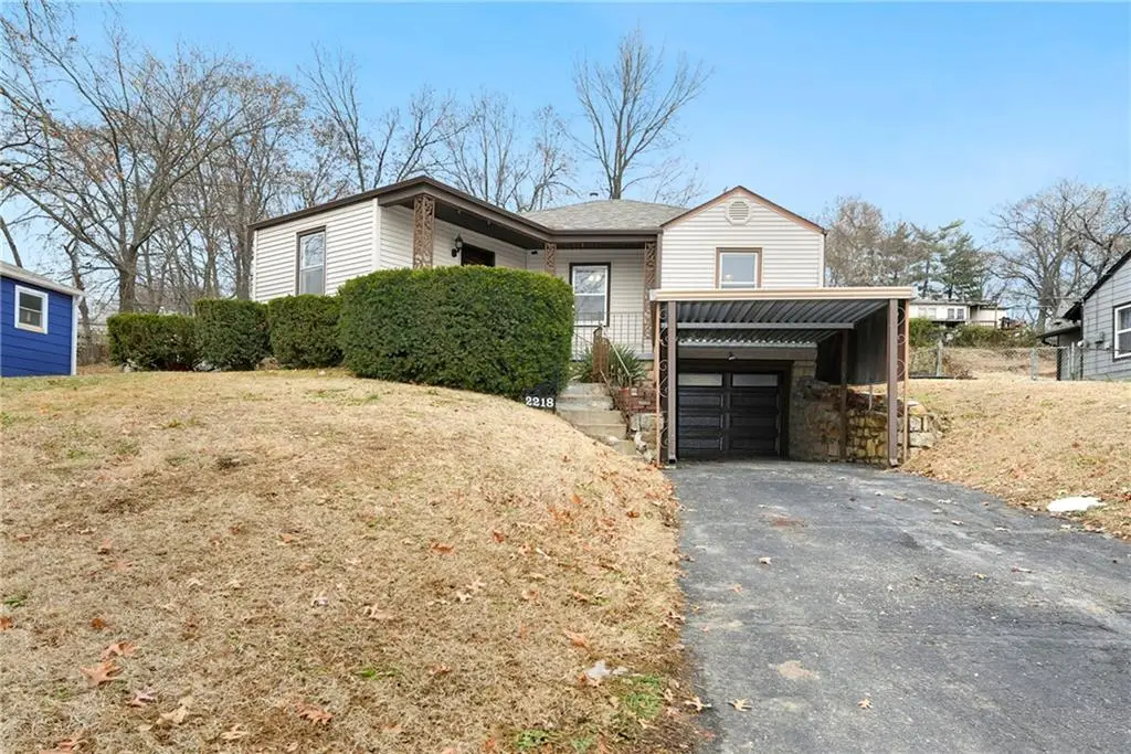 2218 Forest Lane, Kansas City, KS 66106 - Image #1