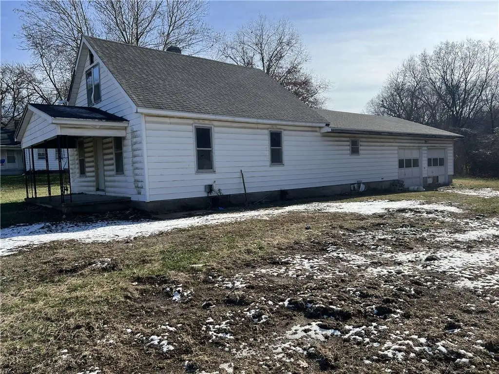 208 Harrington Avenue, Saint Joseph, MO 64504 - Image #1