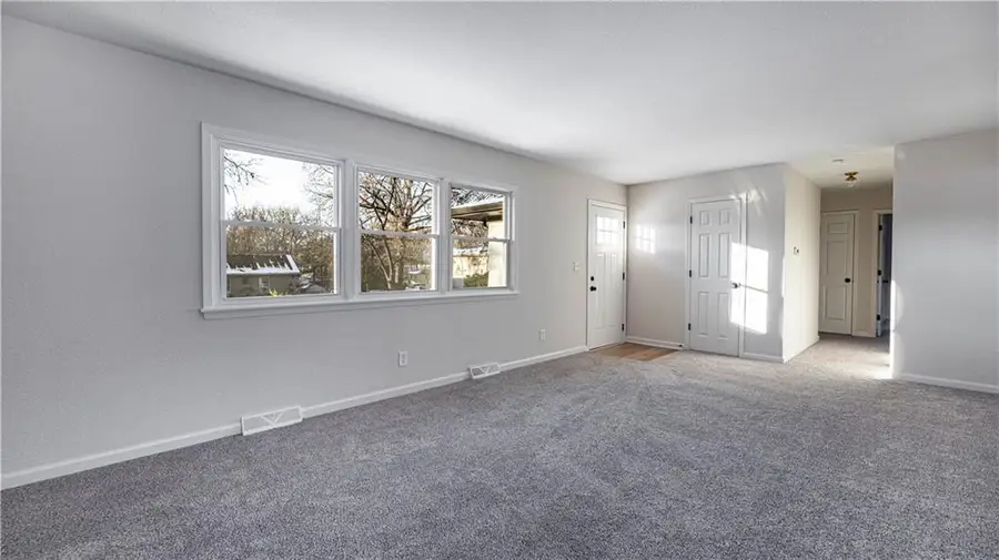 2805 Berry Avenue, Independence, MO 64057 - Image #2