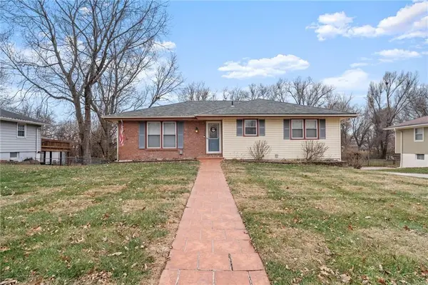 3118 Dover Street, St Joseph, MO 64506