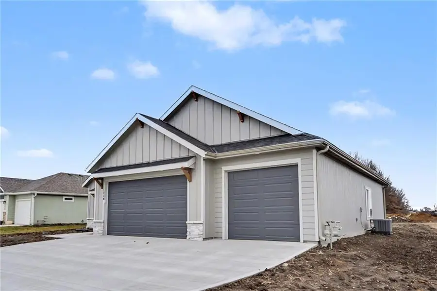 1210 Alexander Court, Ottawa, KS 66067 - #3