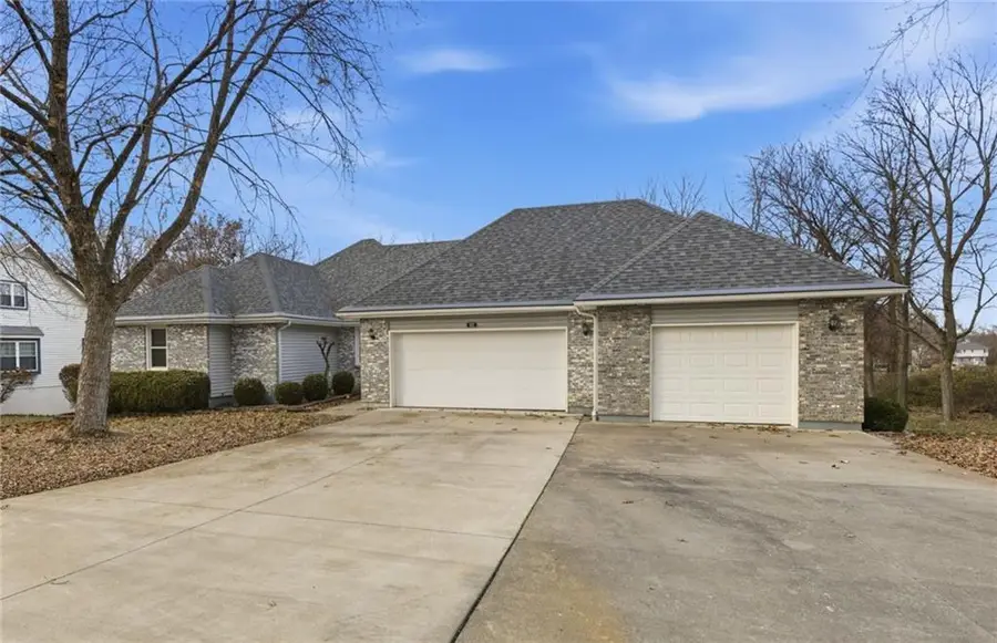 507 Larkin Court, Warrensburg, MO 64093 - Image #2