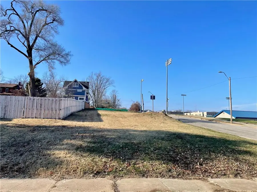 5400 Lydia Avenue, Kansas City, MO 64110 - Image #3