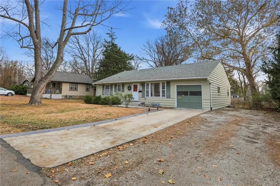 927 W 78th Street, Kansas City, MO 64114 - Image #3