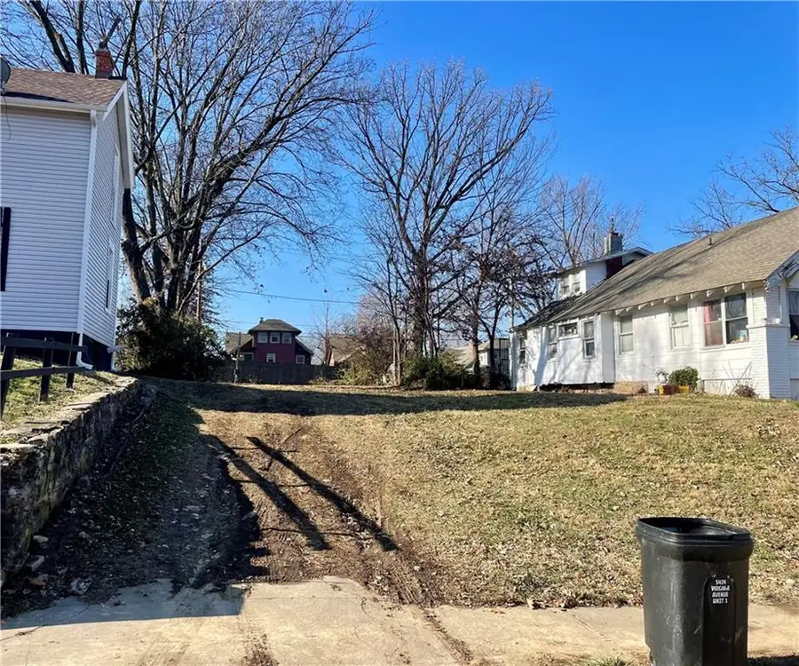 5422 Virginia Avenue, Kansas City, MO 64110 - Image #3