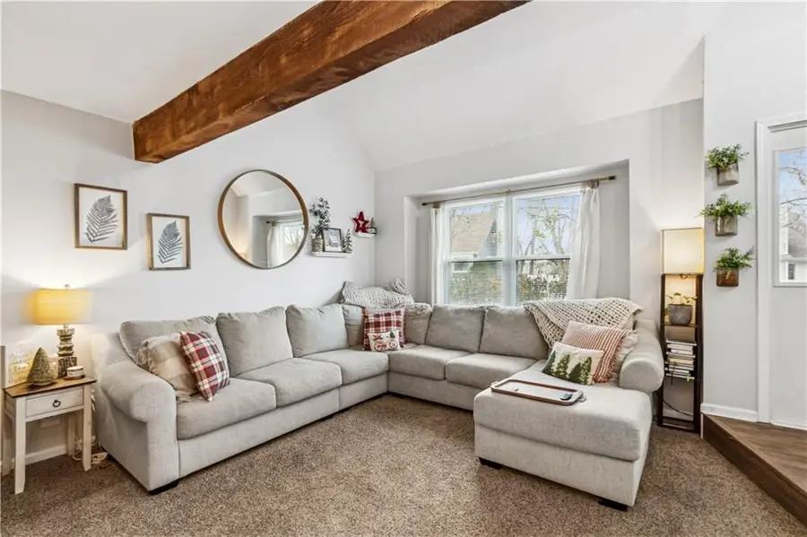 8815 Cottonwood Street, Lenexa, KS 66215 - Image #3