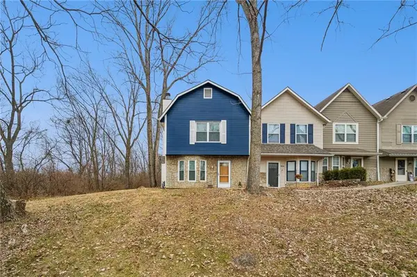 8418 N Park Court, Kansas City, MO 64155