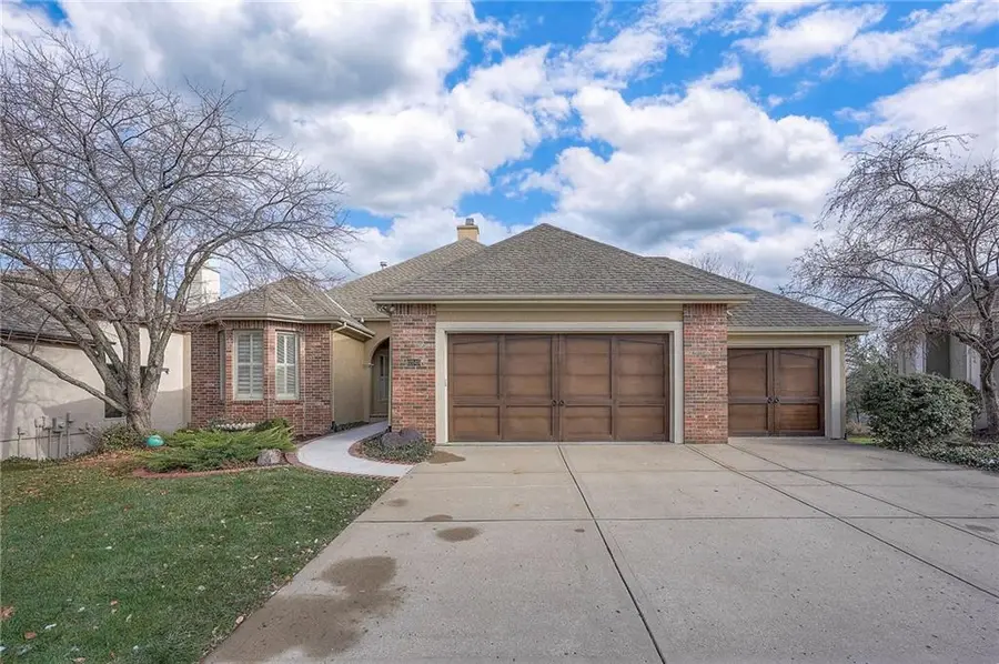 12549 Connell Drive, Overland Park, KS 66213 - Image #3