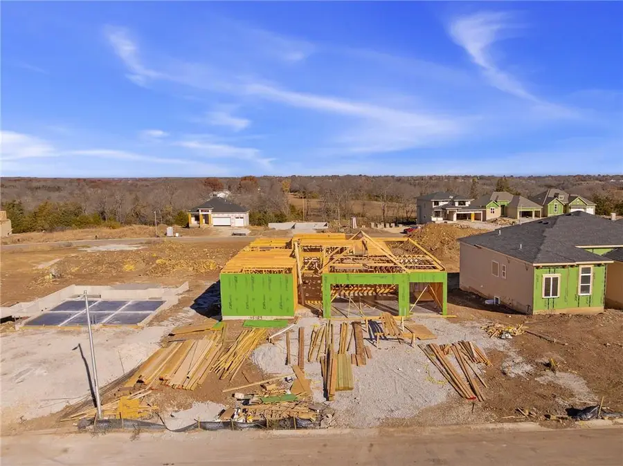 25104 W 141st Terrace, Olathe, KS 66061 - Image #2