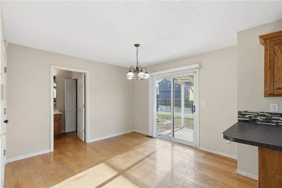 316 Ghost Creek Circle, Gardner, KS 66030 - Image #3