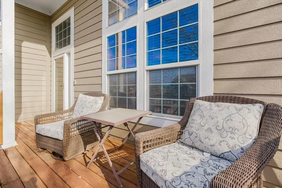 705 S Spruce Circle, Gardner, KS 66030 - Image #2