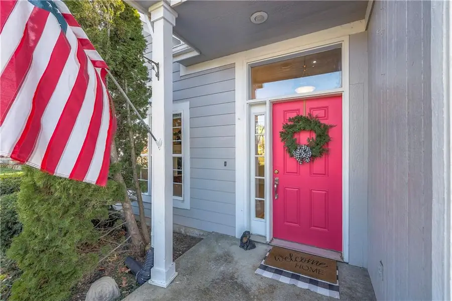 385 W Sunset Street, Gardner, KS 66030 - Image #3