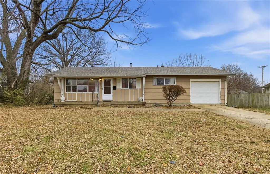 8703 Manchester Avenue, Raytown, MO 64138 - Image #1