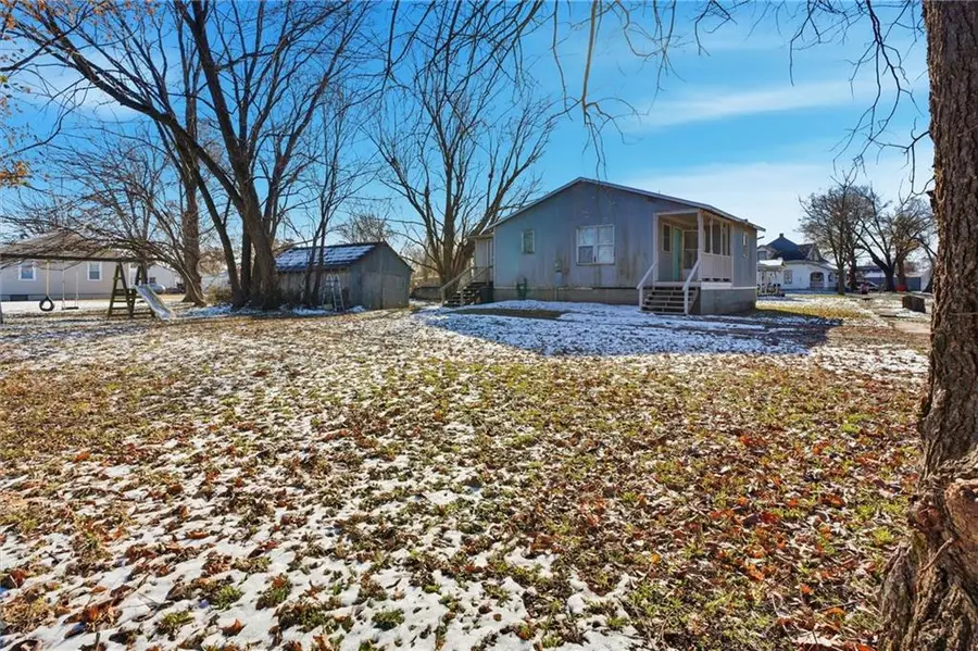 207 N Bissell Street, Orrick, MO 64077 - Image #3