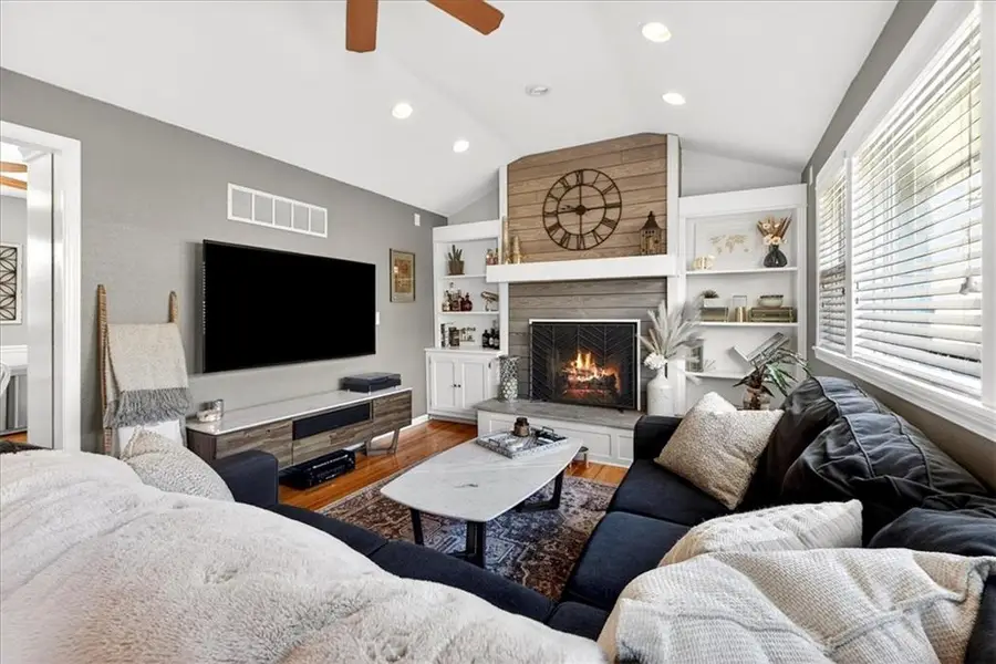 7828 Ash Street, Prairie Village, KS 66208 - Image #3