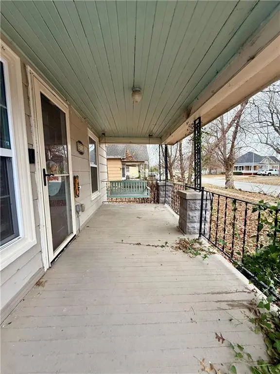 210 E 21st Street, Pittsburg, KS 66762 - Image #2
