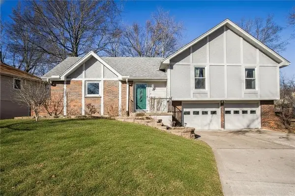 1309 SW Shawnee Street, Blue Springs, MO 64015