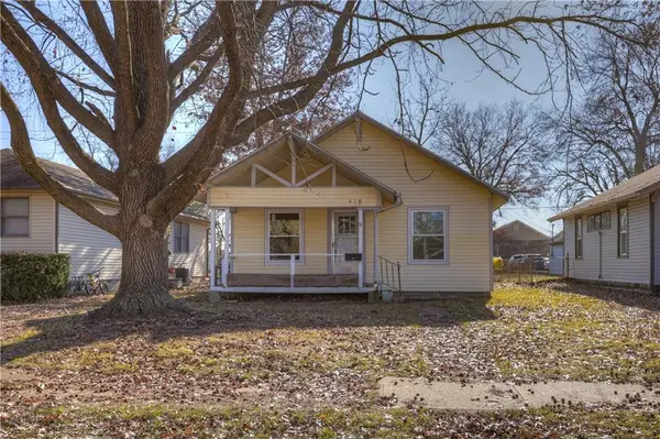 416 E Jackson Street, Pittsburg, KS 66762