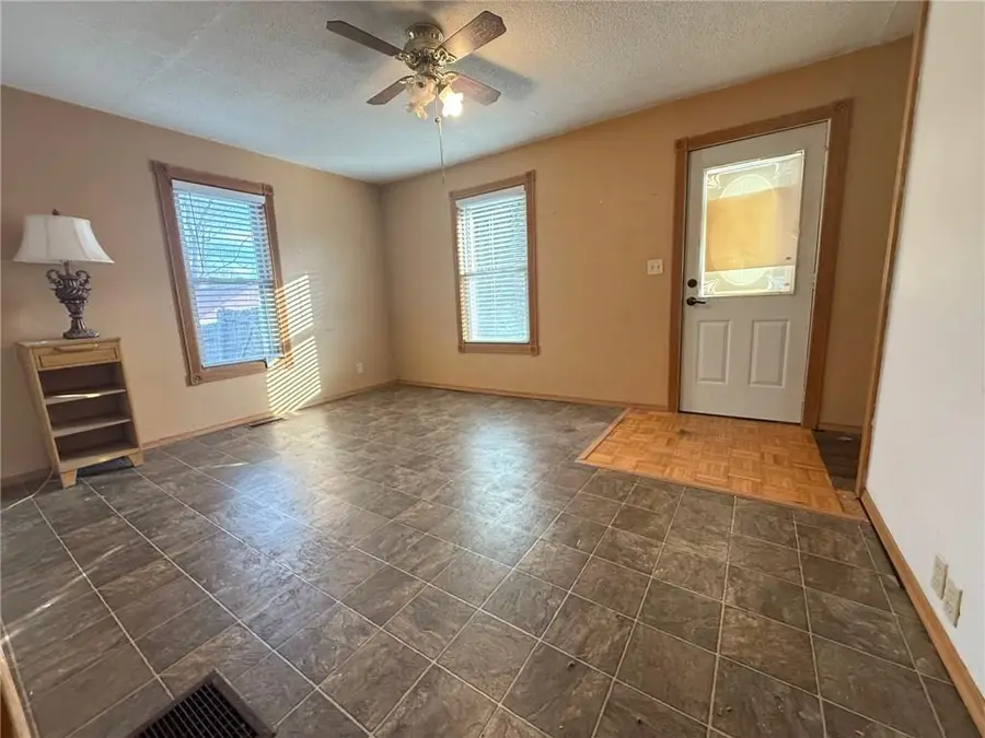 1100 S Ann Street, Independence, MO 64056 - Image #2