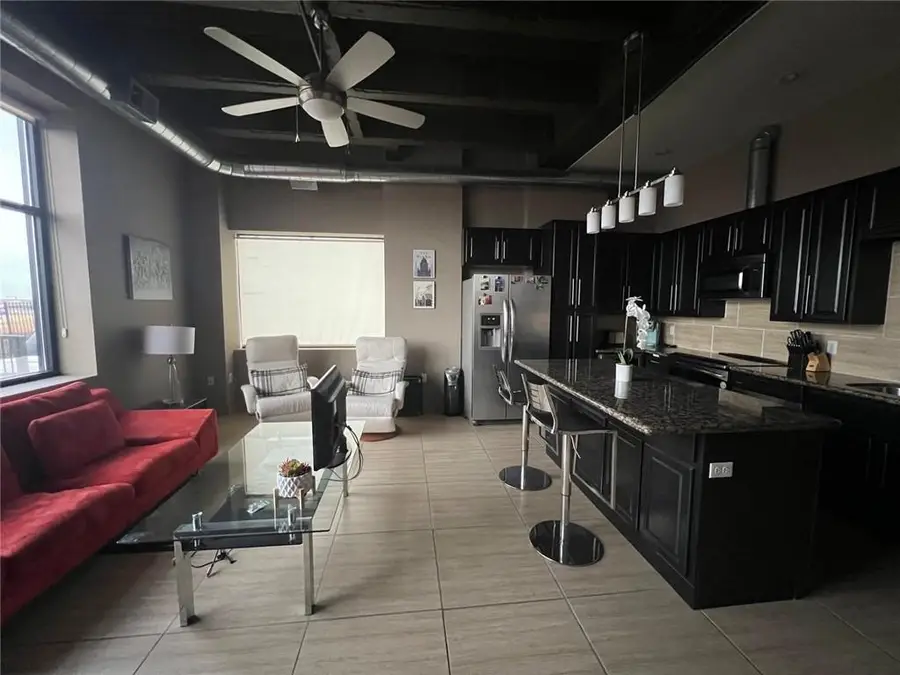 2940 Baltimore Avenue #1101, Kansas City, MO 64108 - Image #3