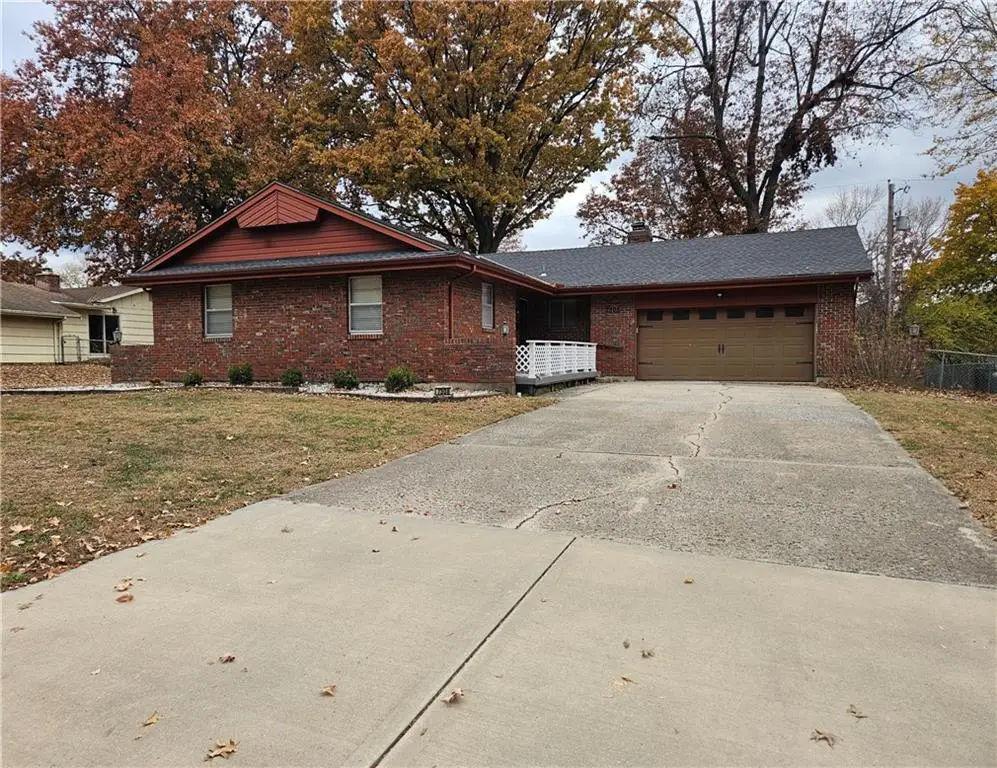 7308 Cedar Avenue, Raytown, MO 64133 - Image #1