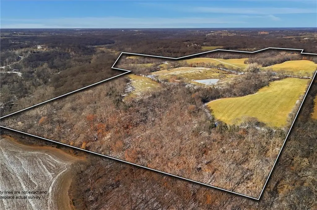 36131 W 130th Street, Rayville, MO 64084 - Image #1