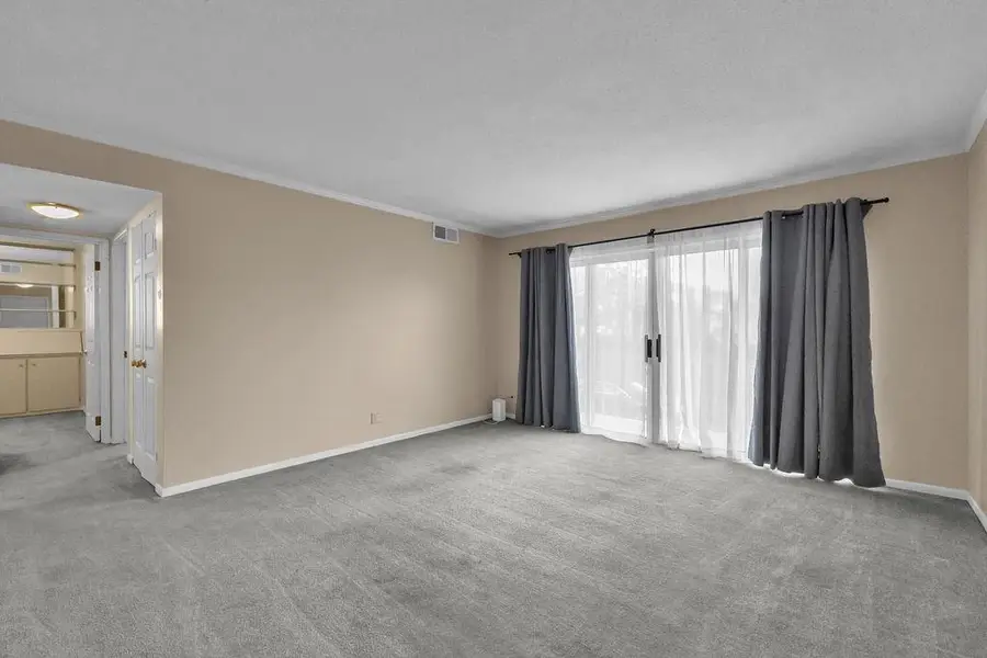 2811 Pembroke Lane #A9, Saint Joseph, MO 64506 - Image #3