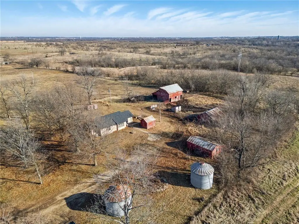 4033 W 367th Street, Louisburg, KS 66053 - Image #1
