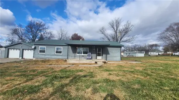 21250 County Road, Helena, MO 64459