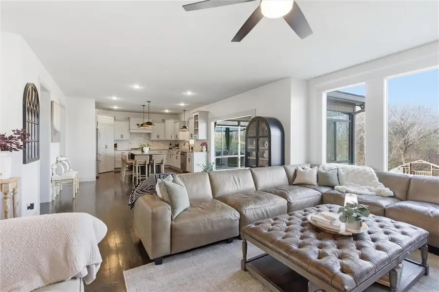 20212 W 88th Street, Lenexa, KS 66220 - Image #3