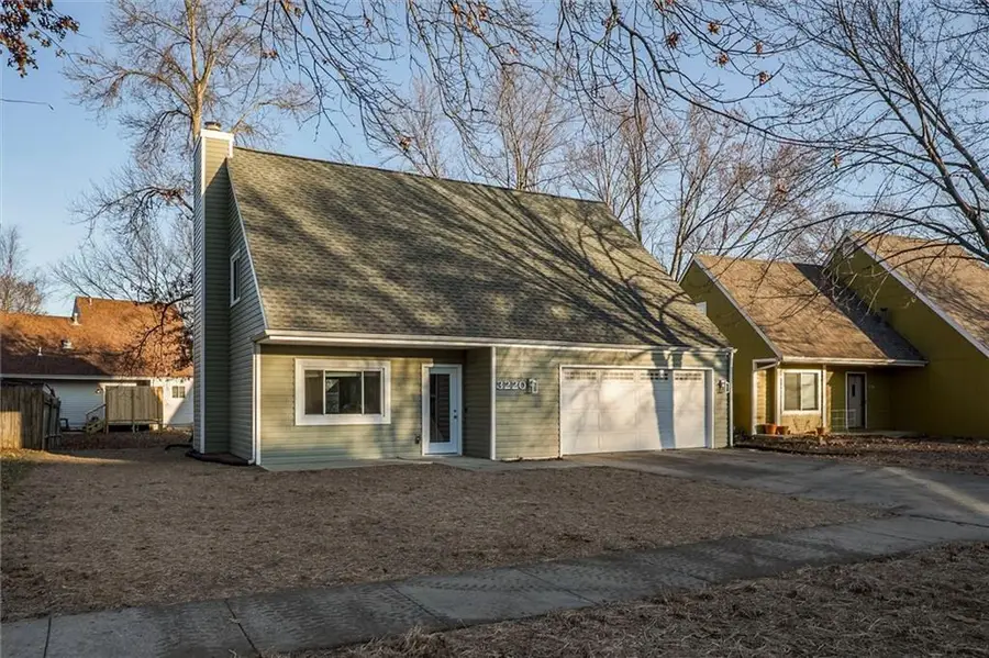 3220 Creekwood Drive, Lawrence, KS 66049 - Image #2
