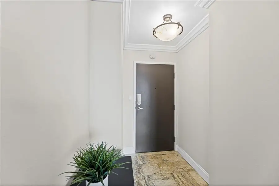 700 E 8th Street #7Q, Kansas City, MO 64106 - Image #2