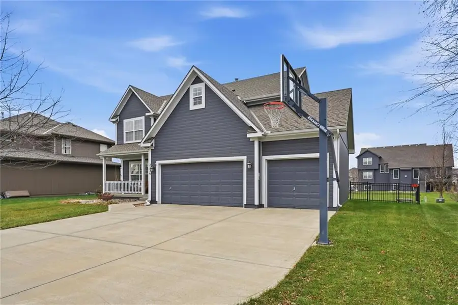2236 SW Hawk View Road, Lees Summit, MO 64082 - Image #3