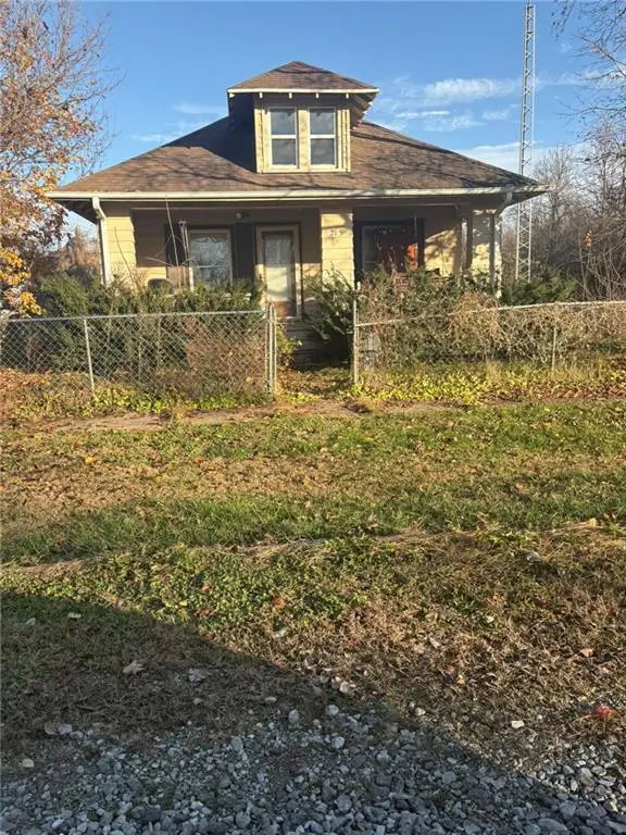 215 Lee Street, Fortescue, MO 64437 - #1