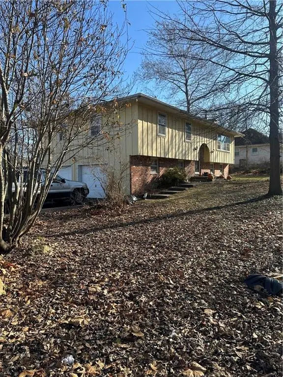 221 SE 131st Road, Warrensburg, MO 64093 - Image #2