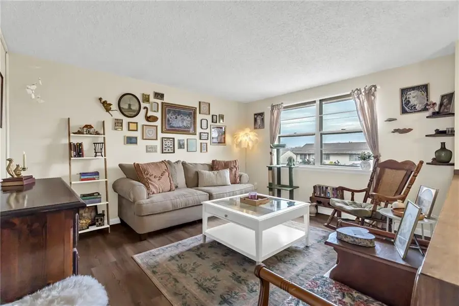 5016 N Bellaire Avenue, Kansas City, MO 64119 - Image #3