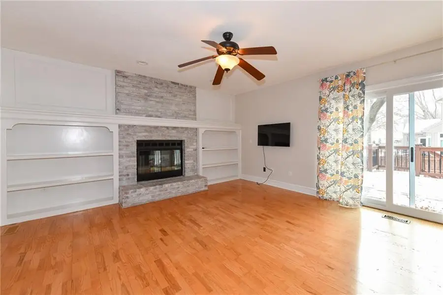 15529 W 83rd Terrace, Lenexa, KS 66219 - Image #3