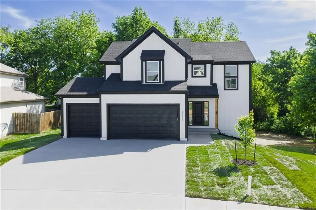 924 168th Court, Basehor, KS 66007 - Image #1