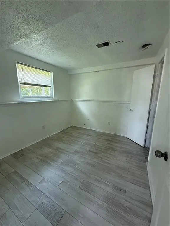 7502 Monrovia Street, Lenexa, KS 66216 - Image #2