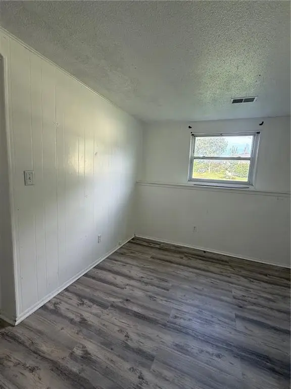 7502 Monrovia Street, Lenexa, KS 66216 - Image #3